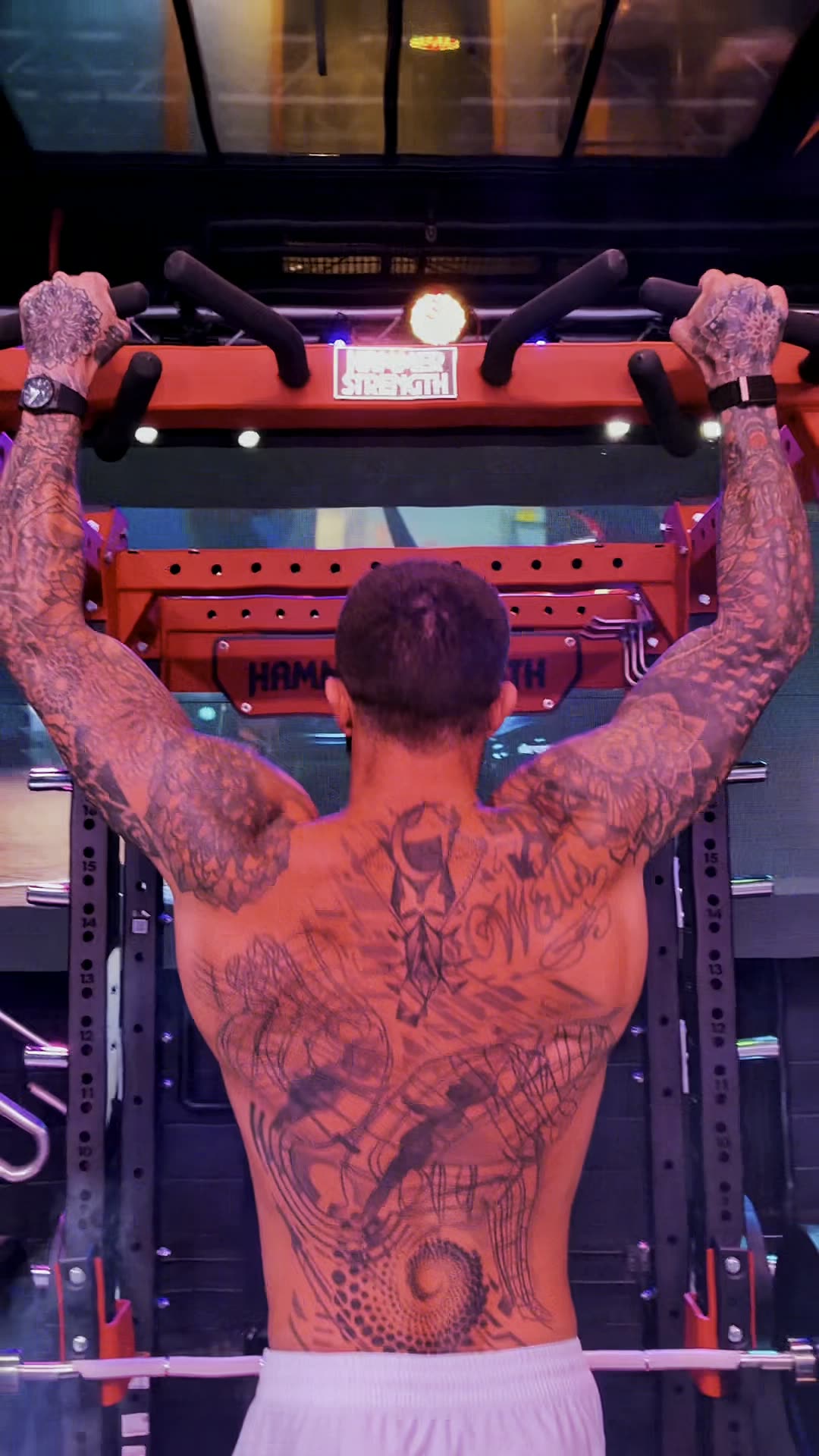 Top of a pull-up, back fully engaged, on the rack at Wabash Iron